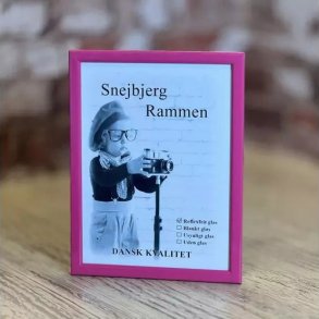 Snejbjerg Nr. 352 Pink Ramme 18x24 Cm. Refleksfrit Glas