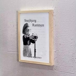 Snejbjerg Nr. 32 R Trramme 18x24 Cm. Refleksfrit Glas