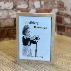 Snejbjerg Nr. 9063-115 Eg Ramme 18x24 Cm. Refleksfrit Glas