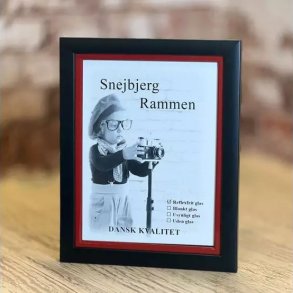 Snejbjerg Trendline Ramme Rd 18x24 Cm. Refleksfri Glas